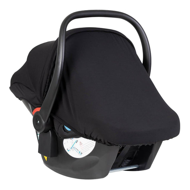 protect infant car seat with integrated black out cover to protect from sunlight